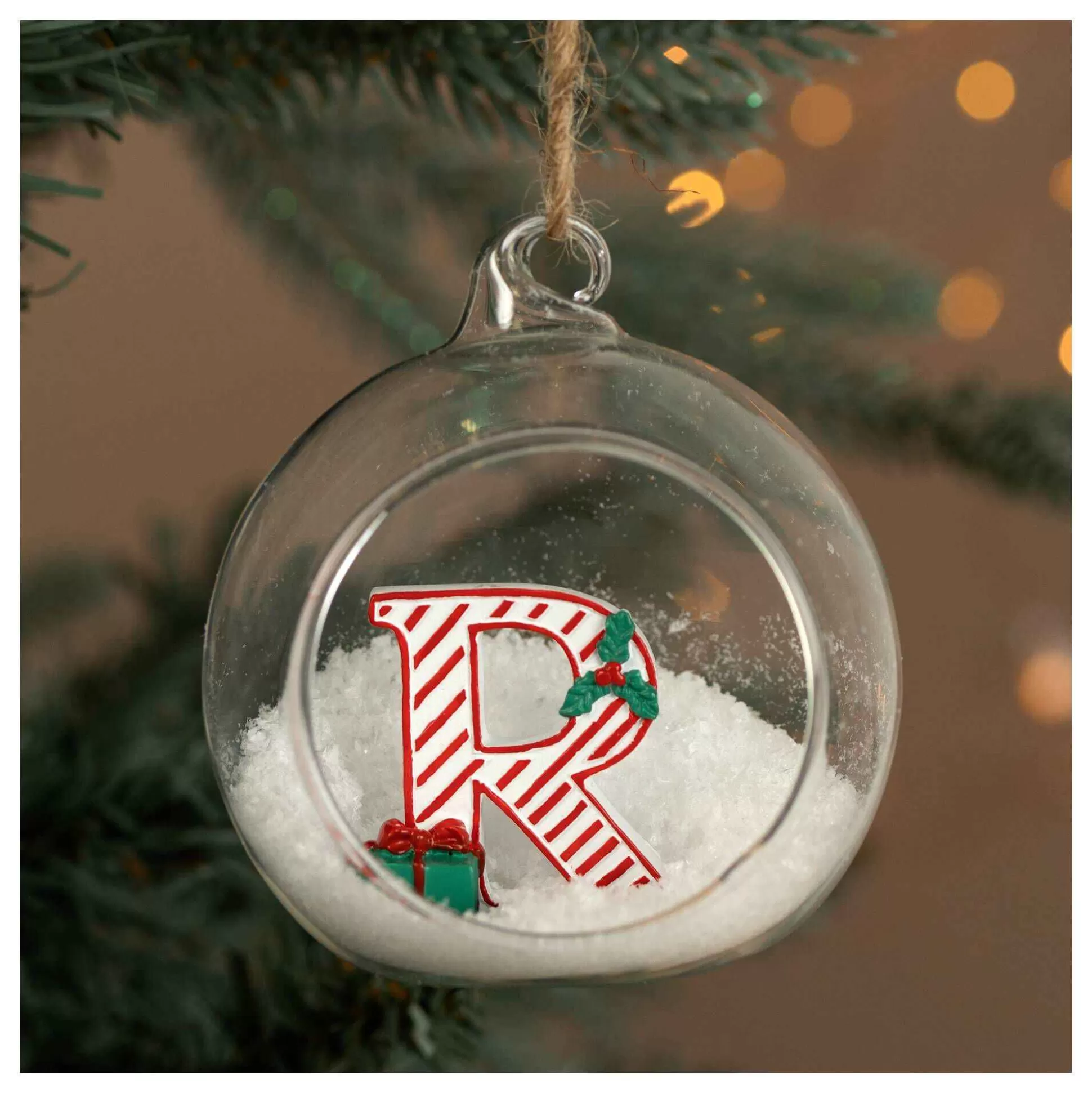 christmas_resin_letter_r_decoration_4cm_2.webp Christmas Resin Letter R Decoration 4Cm-Hobbycraft Discount