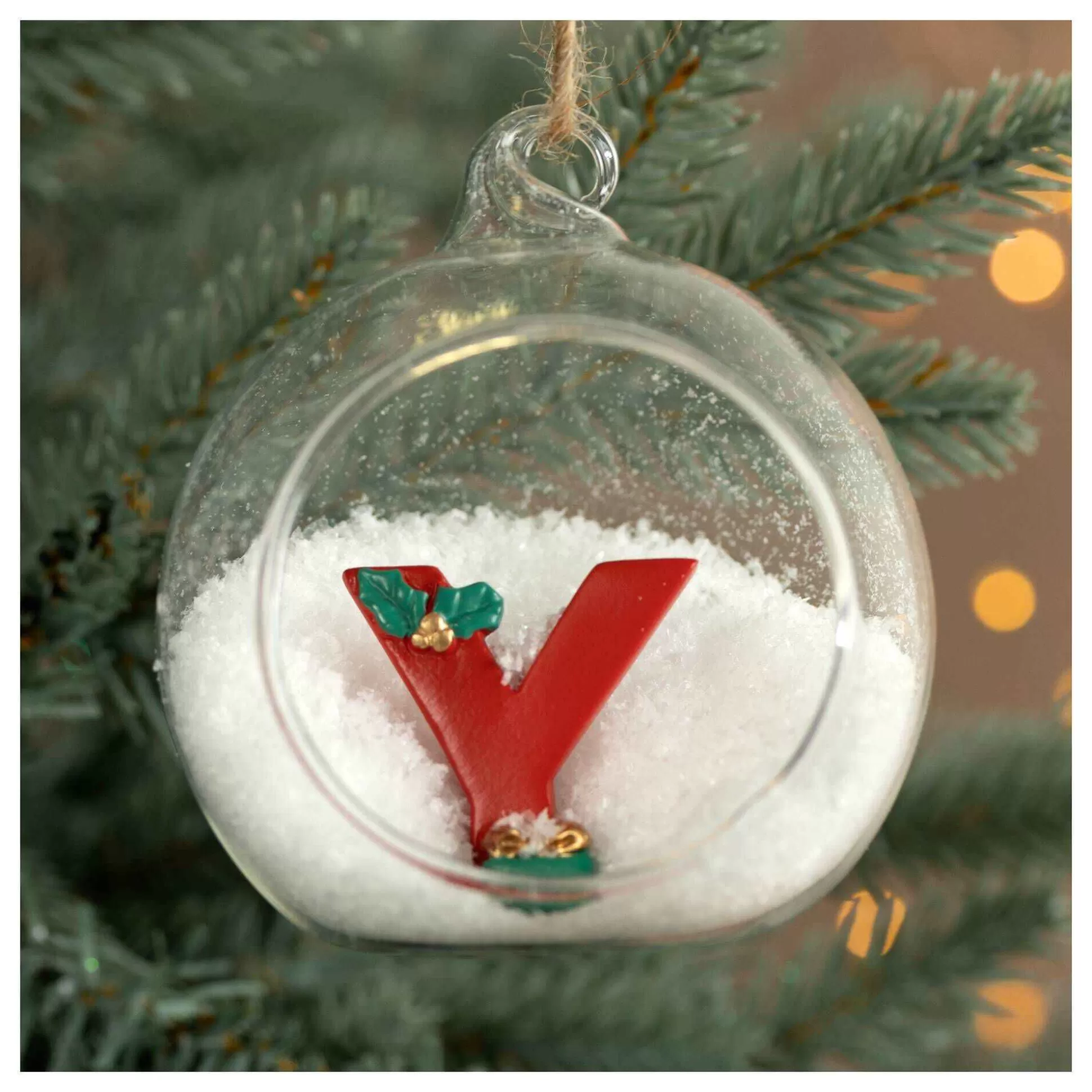 christmas_resin_letter_y_decoration_4cm_2.webp Christmas Resin Letter Y Decoration 4Cm-Hobbycraft Store