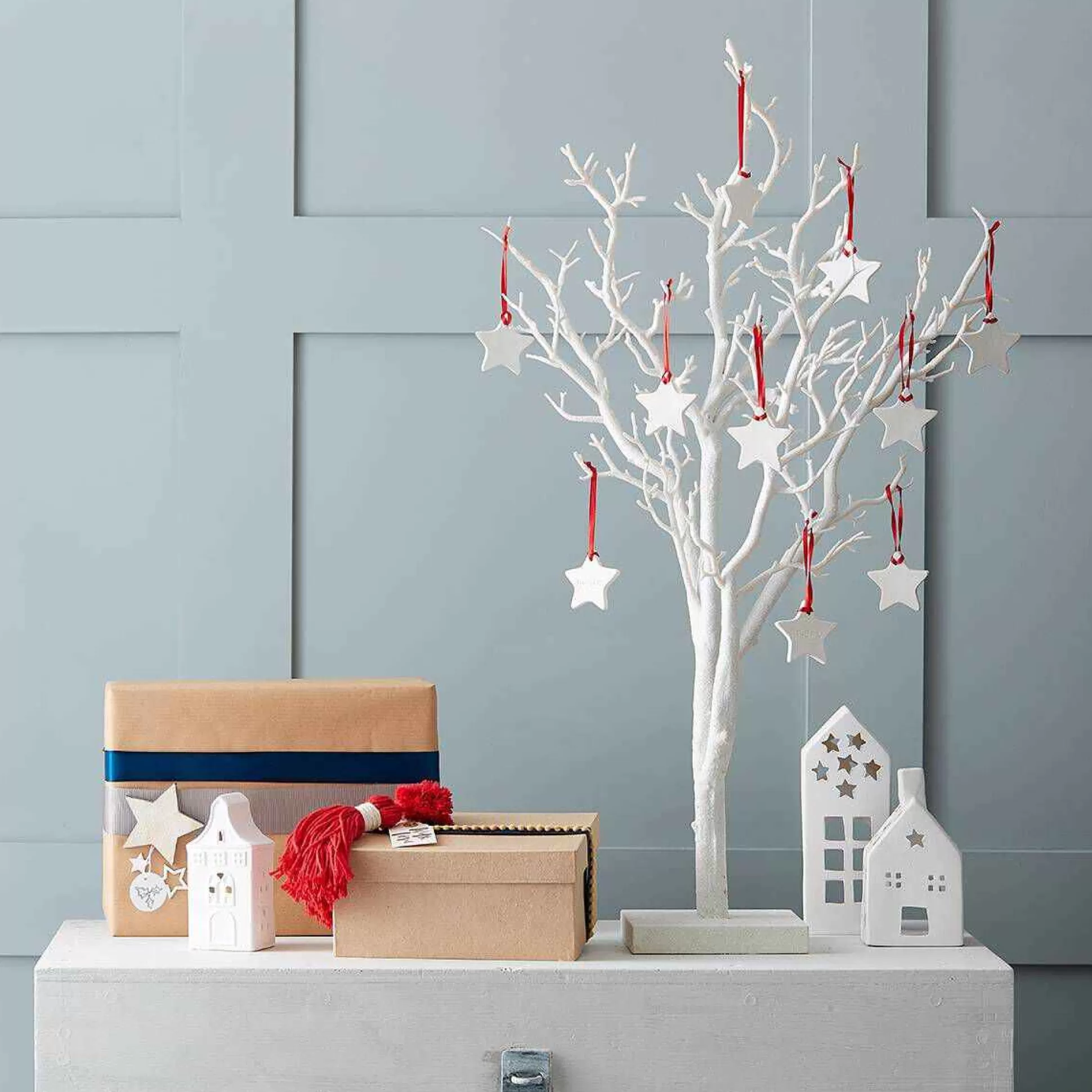 decorative_white_twig_tree_104cm_6.webp Decorative White Twig Tree 104Cm-Hobbycraft Outlet
