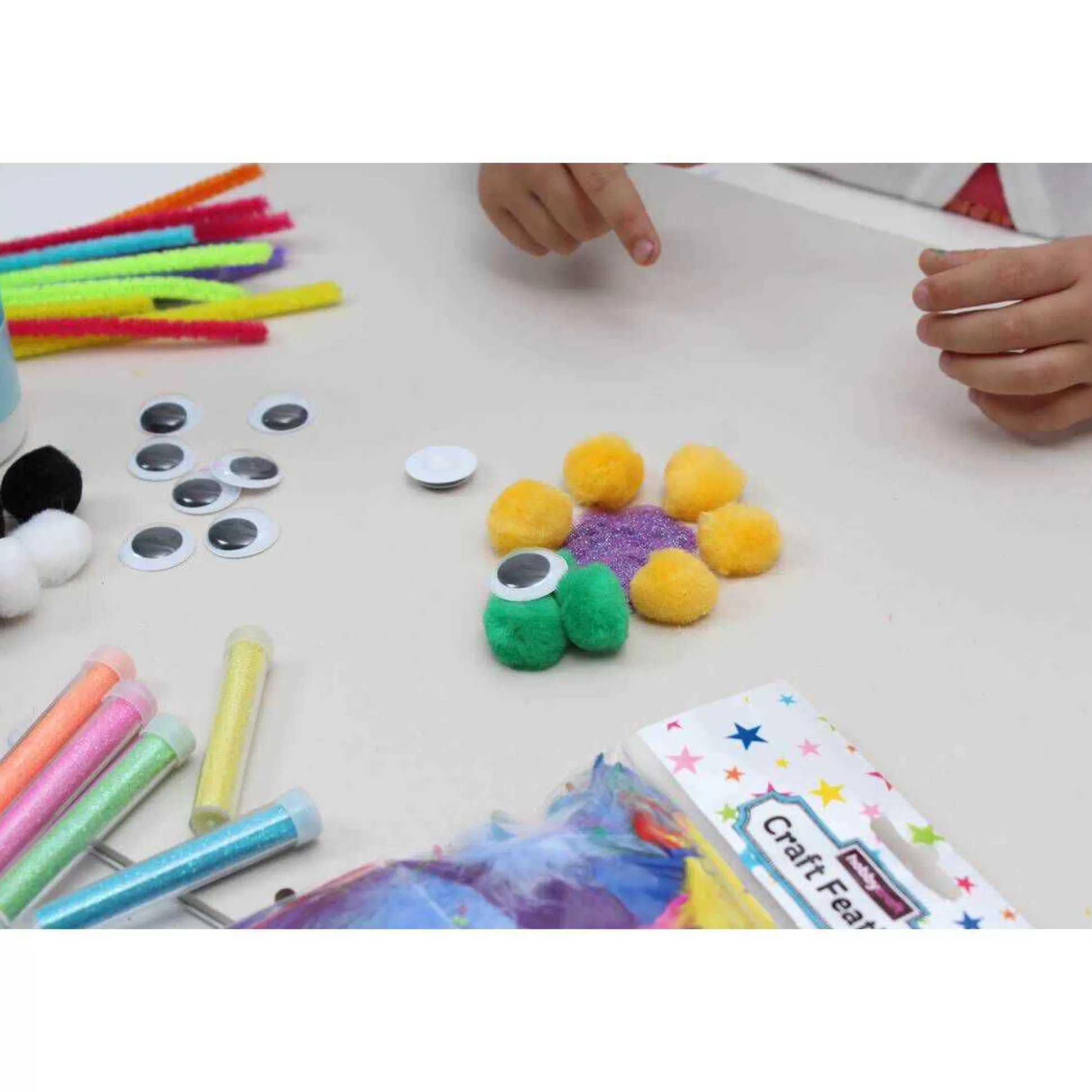 Easy Glue Eyes 24Mm 25 Pack-Hobbycraft New