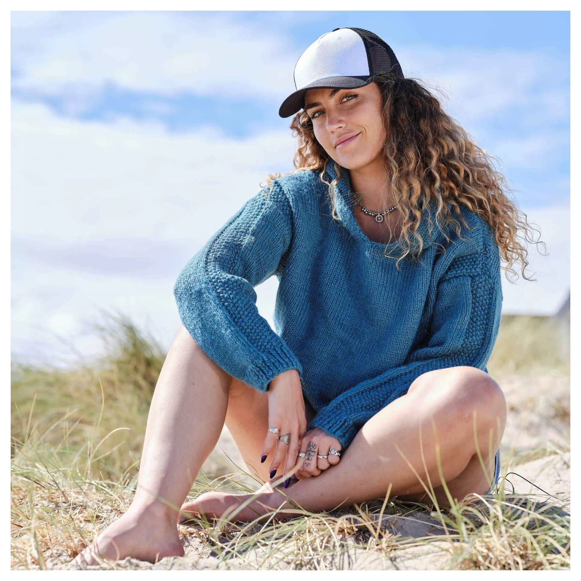 knitcraft_green_teal_leader_of_the_pac_aran_yarn_100g_3.webp Knitcraft Green Teal Leader Of The Pac Aran Yarn 100G-Hobbycraft Discount