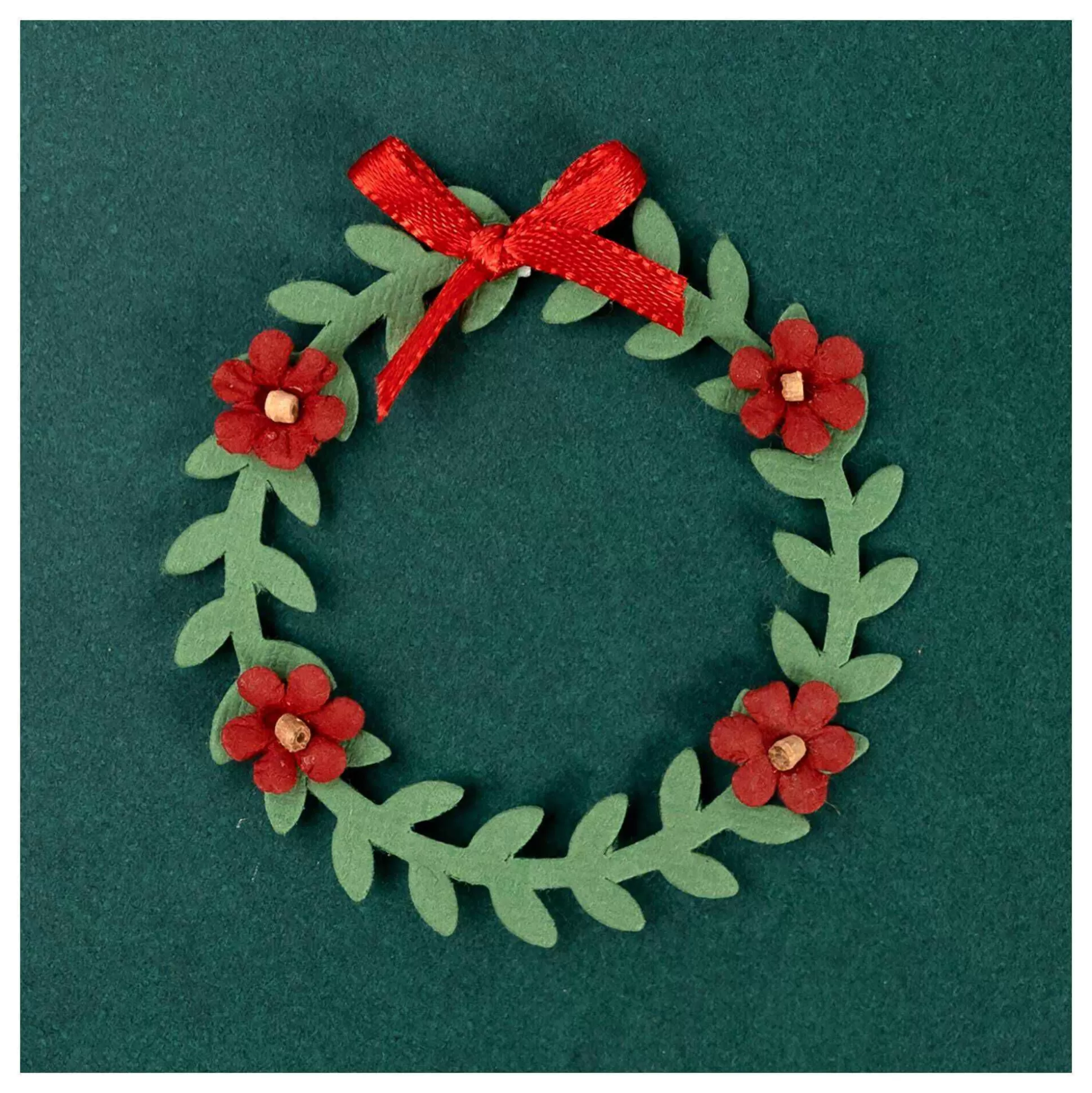 Red And Green Wreath Embellishments 3 Pack-Hobbycraft Shop