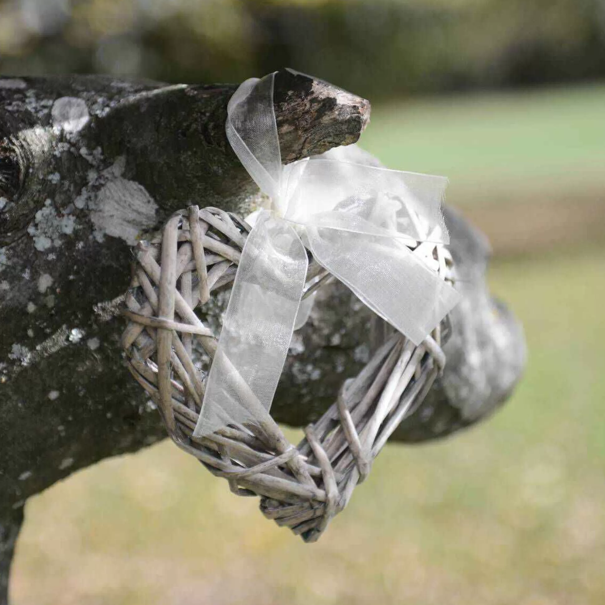 wicker_heart_wreath_15cm_x_15cm_3.webp Wicker Heart Wreath 15Cm X 15Cm-Hobbycraft Fashion